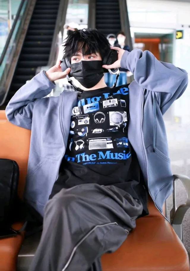 Zi Yu: The Antlered Temptation