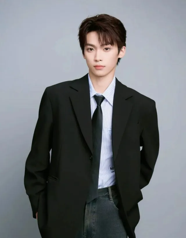 Dangerous Desire: Zi Yu's Forbidden Game