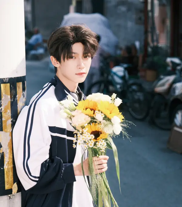 Zi Yu ┃ Dominant Temptation