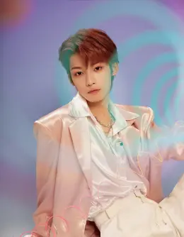 Ling Jiushi: Unfiltered Desire