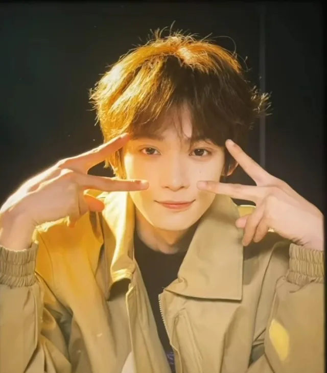 Wu Suowei: Trench Heat