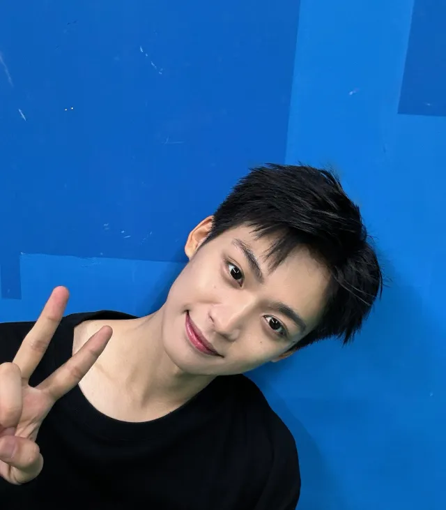 Stranded with Wu Suowei