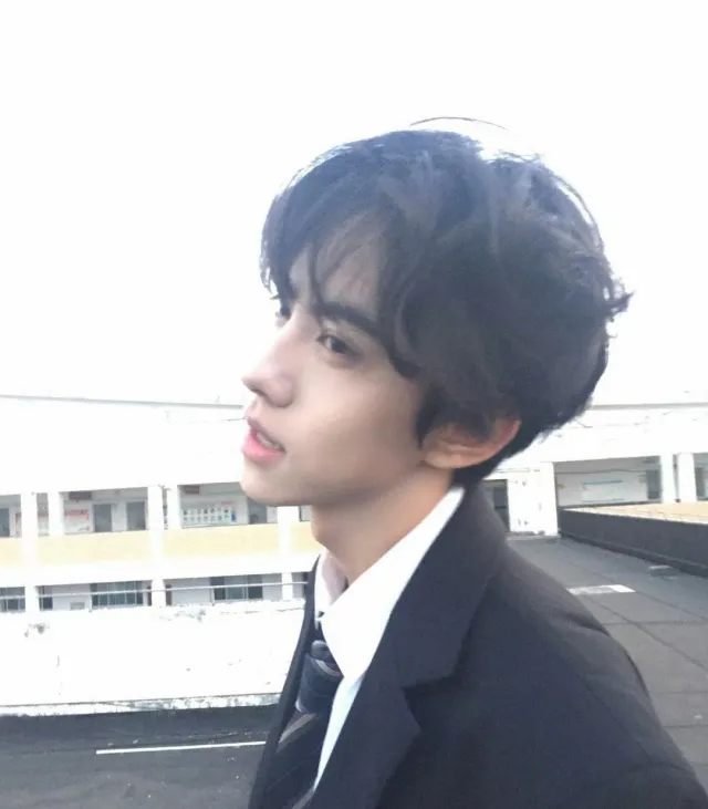 Jiang Xiao Shuai: The Iron Scroll's Dominant