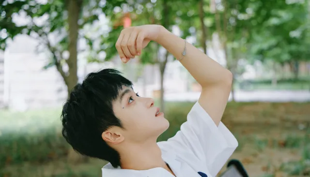 Dangerous Resistance: Wu Suowei's Obsession