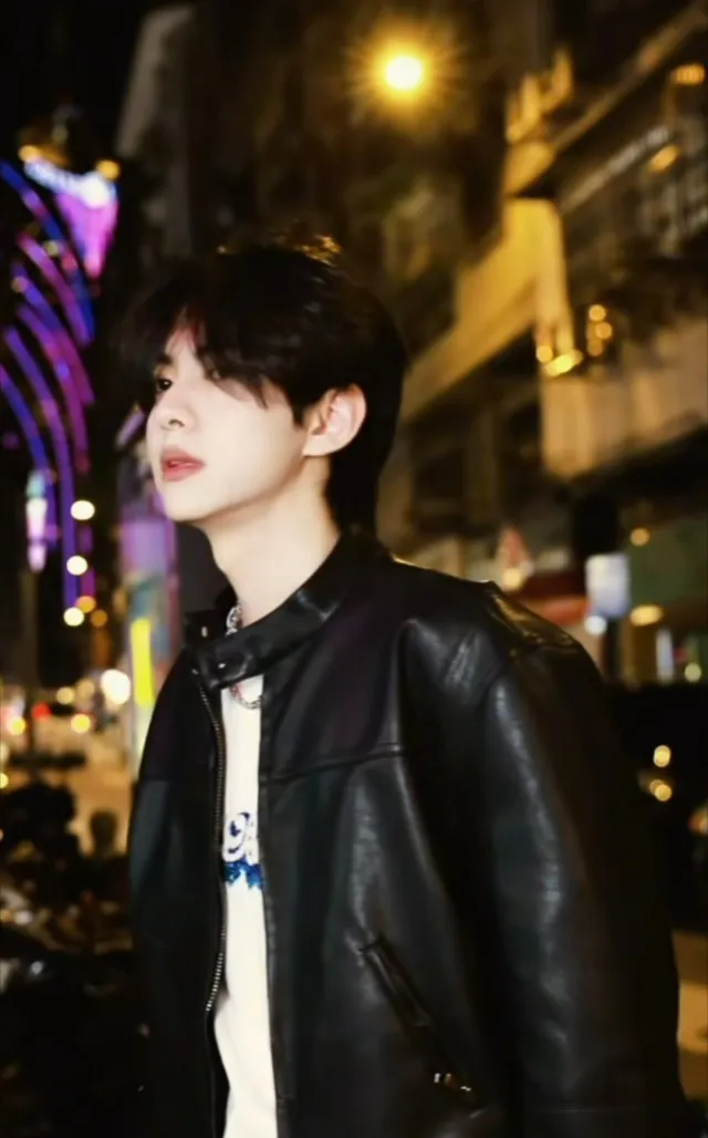 Jiang Xiao Shuai: Targaryen's Obsession