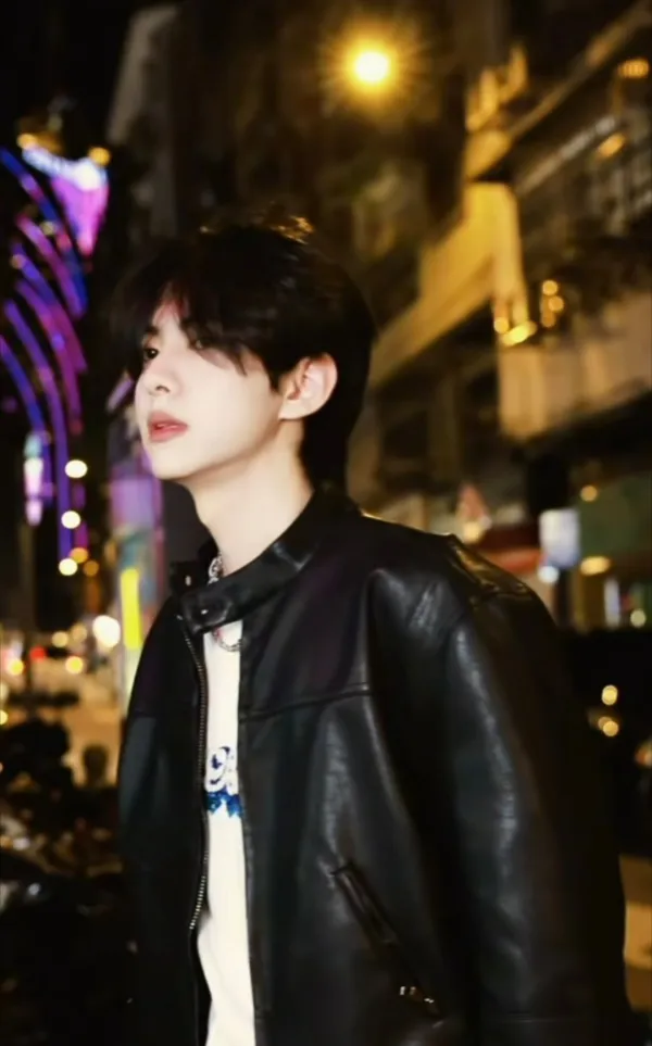 Jiang Xiao Shuai: Targaryen's Obsession