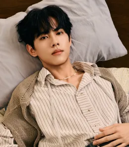 Jiang Xiao Shuai: The Forbidden Classroom