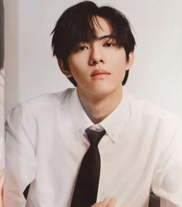 Jiang Xiao Shuai: Konoha's Forbidden Desire