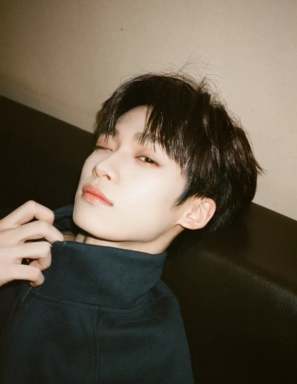 Ling Jiushi: Moon's Ferocious Embrace