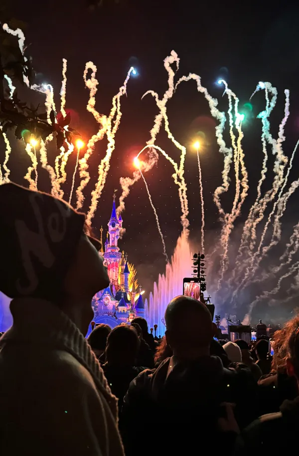 Jiang Xiao Shuai: Dangerous Dormmate