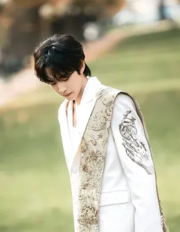 Qianli: Halloween's Obsession