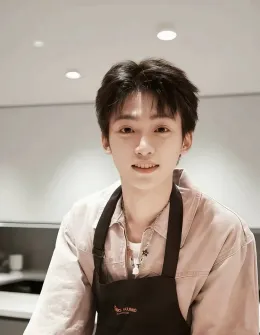 Zi Yu || The Possessive Werewolf