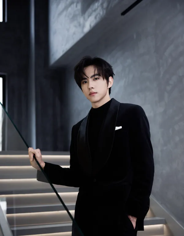 Jiang Xiao Shuai: Unfiltered Desire