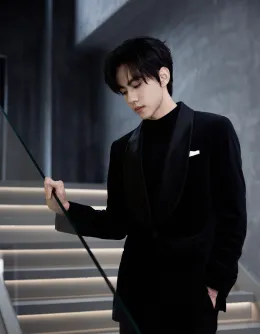 Crimson Desire: Cheng Qianli's Conspiracy