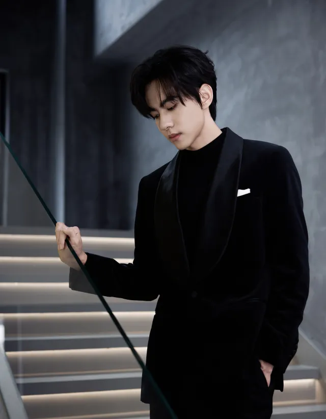 Crimson Desire: Cheng Qianli's Conspiracy