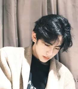 Jiang Xiao Shuai: Thunderous Claim