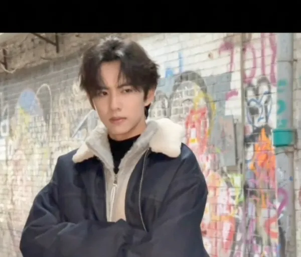 Cheng Qianli: Dangerous Tides