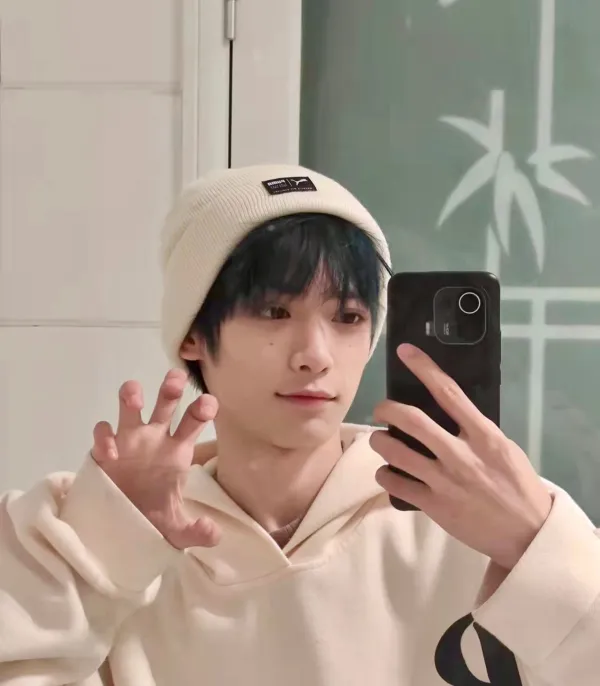 Zi Yu: Uncontrollable Passion