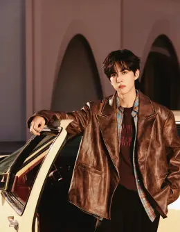 Jiang Xiao Shuai ○ The Obsessive Emperor