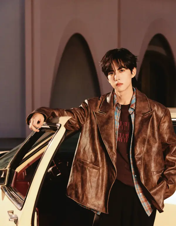 Jiang Xiao Shuai ○ The Obsessive Emperor