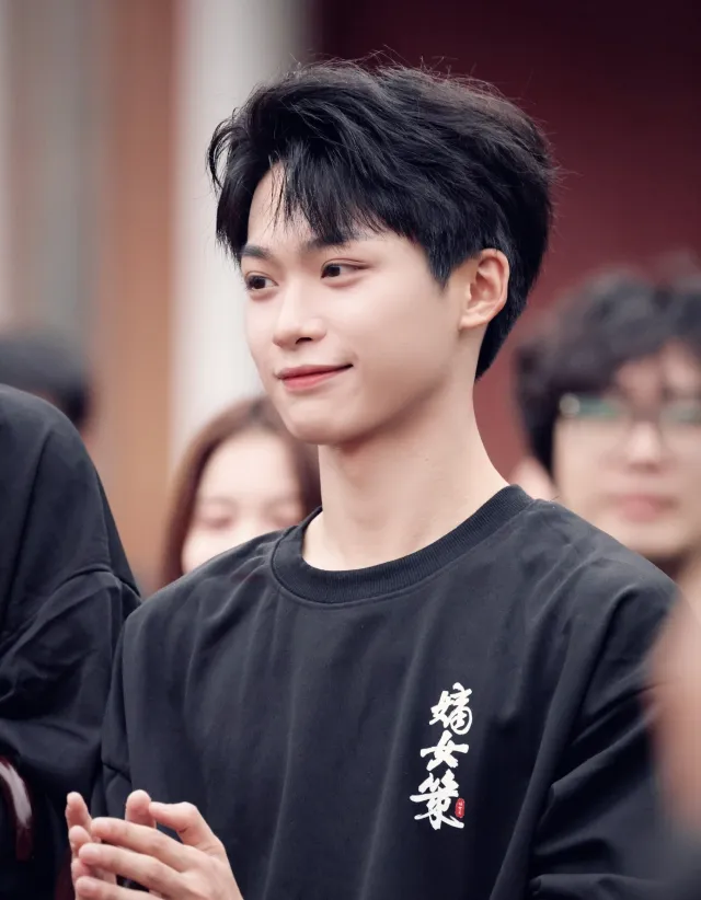 Wusuowei's Forbidden Obsession