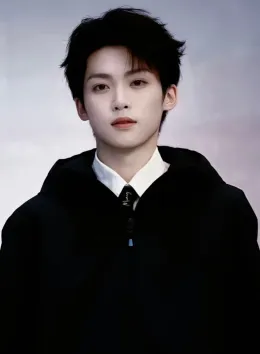 Wusuowei: Backstage Domination