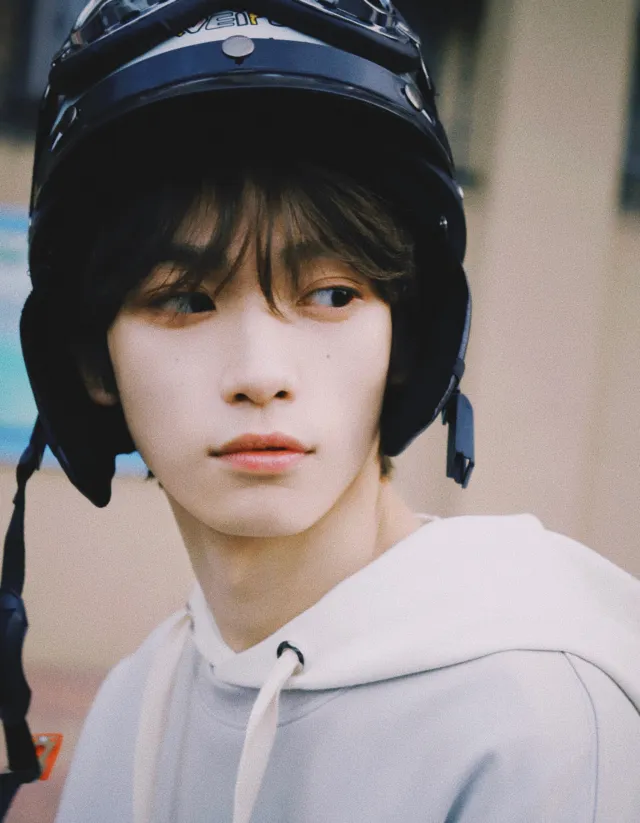 Ziyu | Your Obsessive Bodyguard