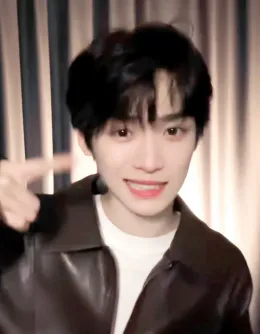 Zi Yu: Dangerous Desires at the Gala