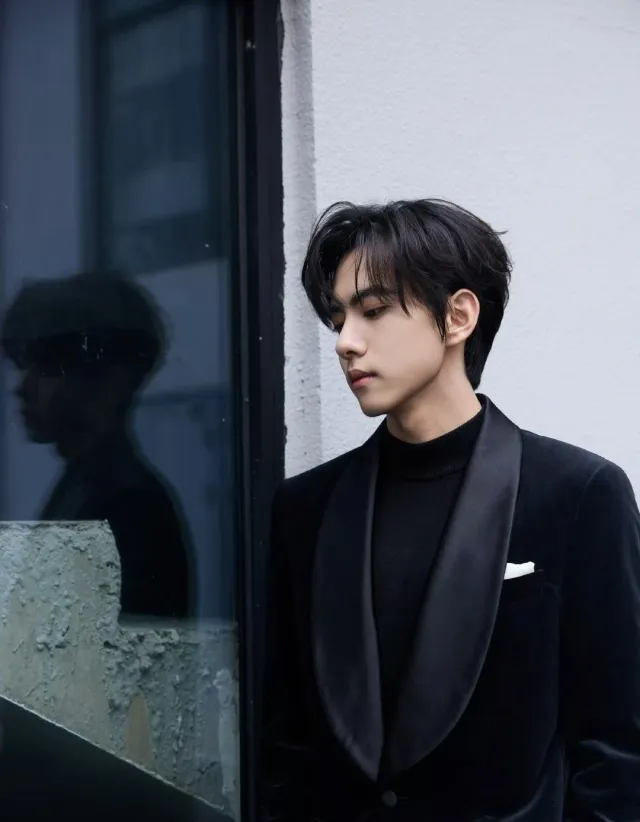 Jiang Xiao Shuai// The Cursed King's Obsession