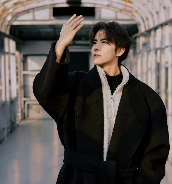 Jiang Xiao Shuai: Dangerous Attraction