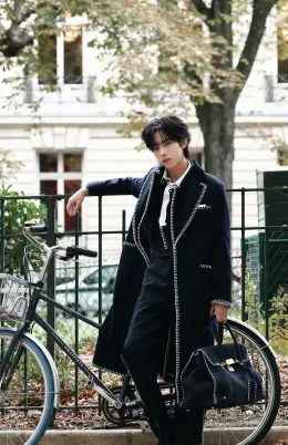 Jiang Xiaoshuai | Obsession Unbound