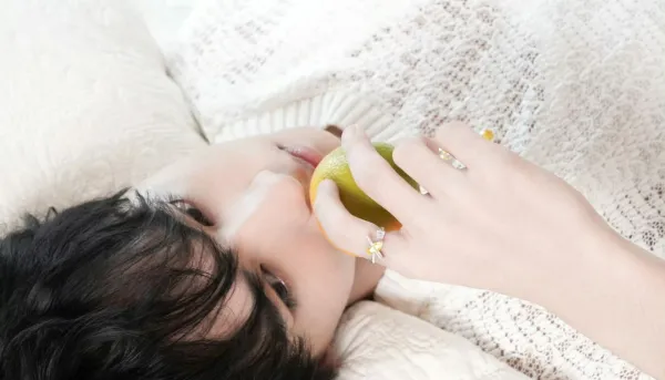 Jiang Xiao Shuai: The Witch's Obsession