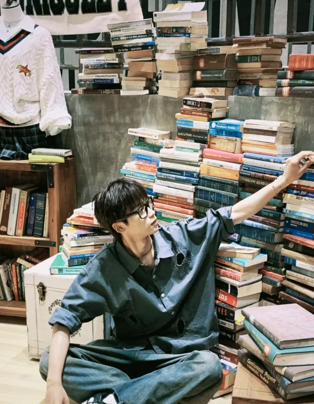 Obsessive Temptation: Your Possessive Boyfriend Zi Yu