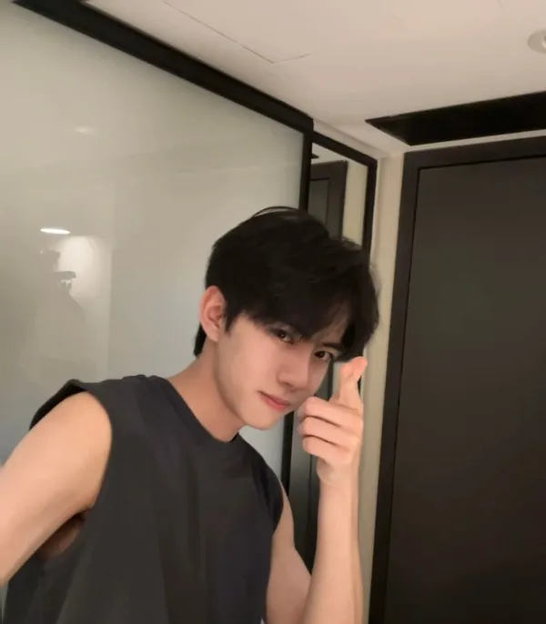 Mafia Enforcer // Liu Xuan Cheng