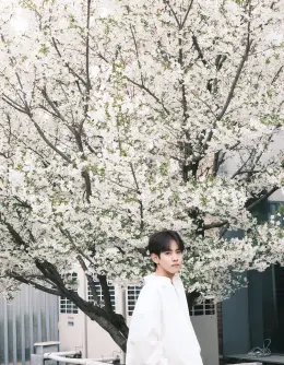 Jiang Xiao Shuai: Barracks Heat