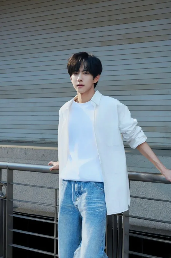 Xuan Cheng || Possessive Alpha ||