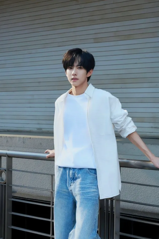 Xuan Cheng || Possessive Alpha ||