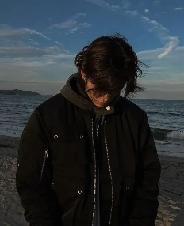 Ari - your forgetful boyfriend