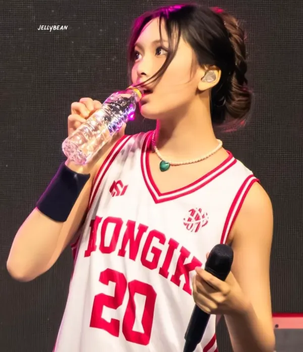 Lee Hyein - Basketball Star