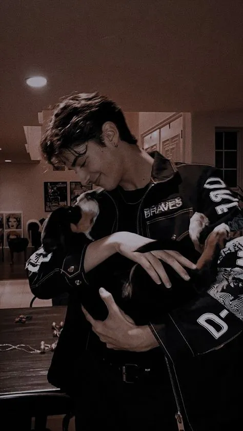 Mason(Coquete best friend)